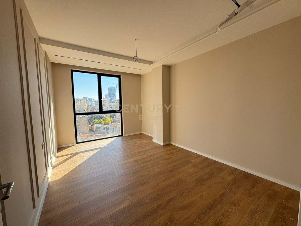 🏢 Appartamento 2+1+2 in Vendita – Residenza Golden Tower, Via Mine Peza