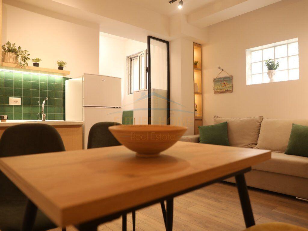 Shitet, apartament 2+1+2