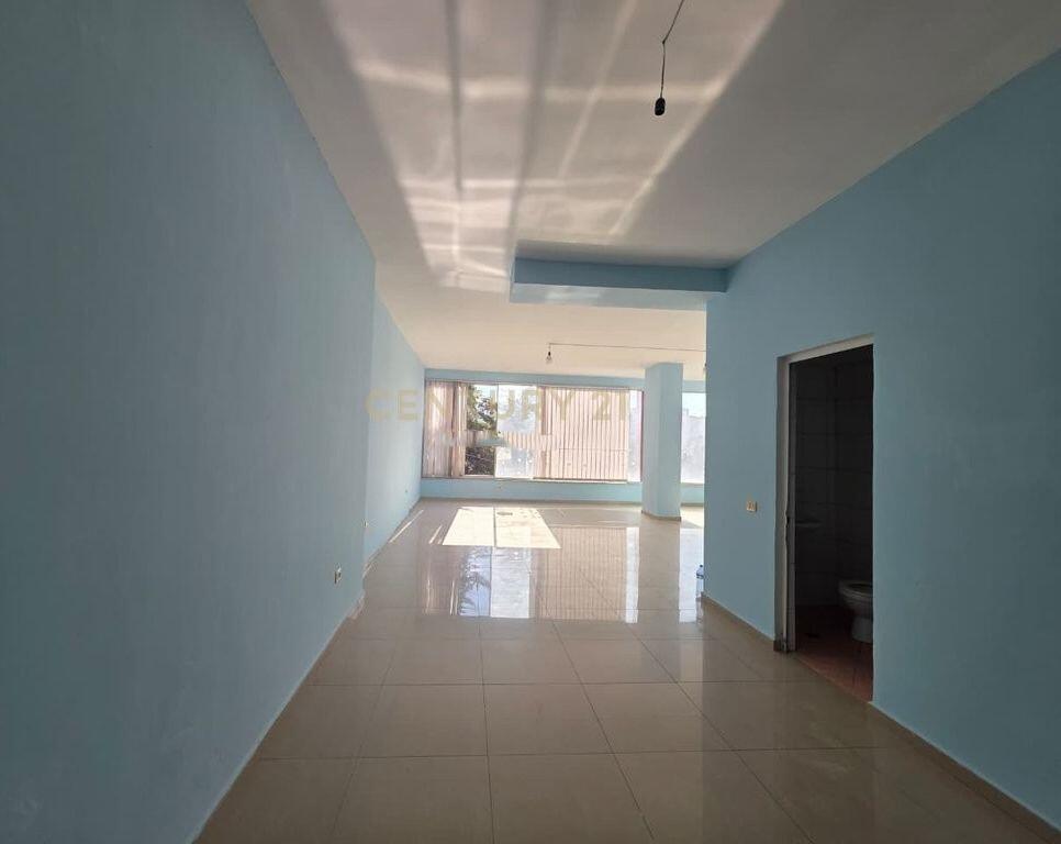 COMMERCIAL OPEN SPACE PREMISES IN YZBERISH