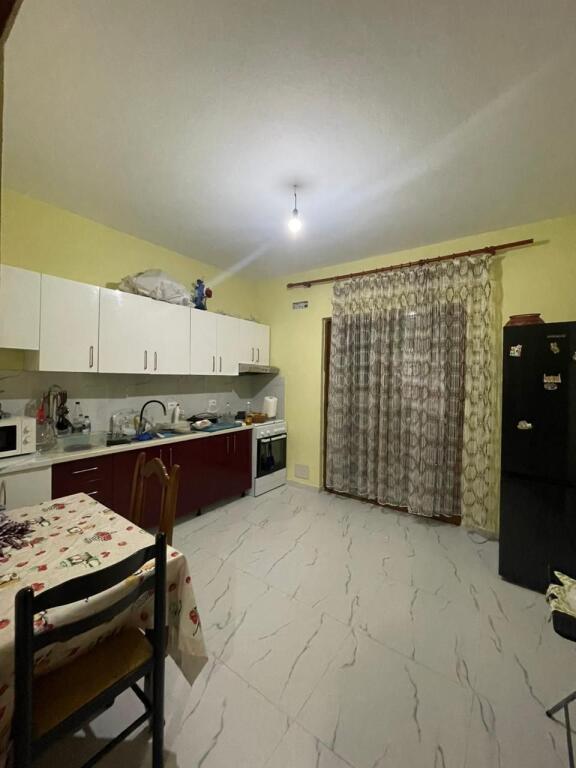 🏡 VILLA su due piani IN VENDITA – OCCASIONE! – QUARTIERE “ALI DEMI”