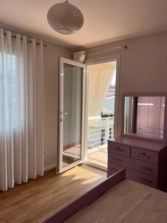 Apartament me qira – Rruga Gramoz Pashko, Tiranë