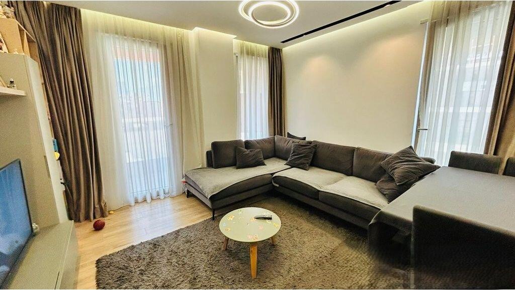 APPARTAMENTO IN VENDITA VICINO A ZOGU I ZI! 199.000 €