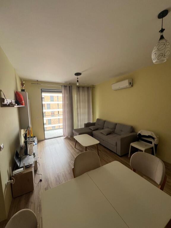 Affittasi appartamento 2+1+2 Complesso Fiori Di Bosco  750€!