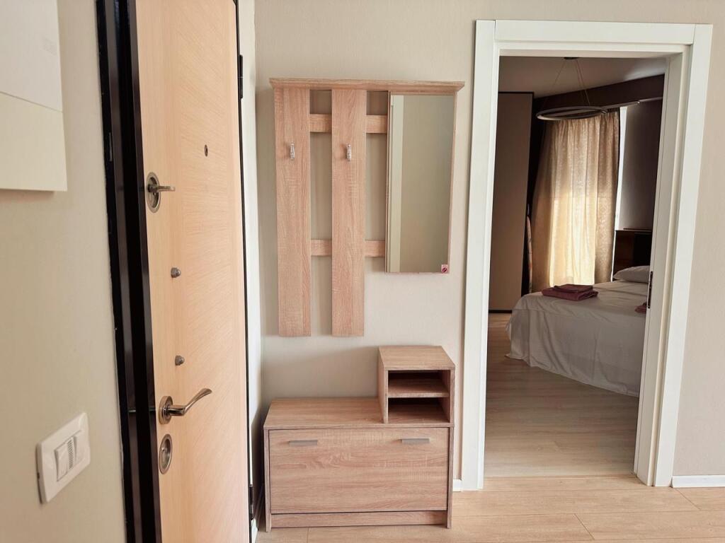 Apartament 1+1 me qera tek Shkolla e Baletit