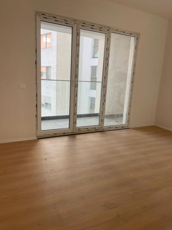 OFFICE FOR RENT 97 M2 ASTIR 60,000 LEKE