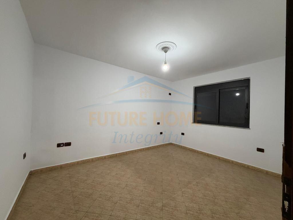For sale, 2+1 apartment, Elbasanit Street, Tirana.