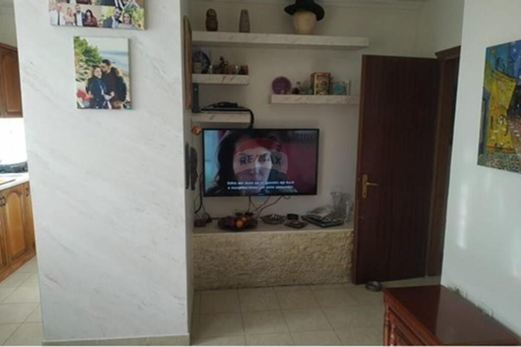 Apartament 2+1 ne Shitje tek Shkolla e Baletit