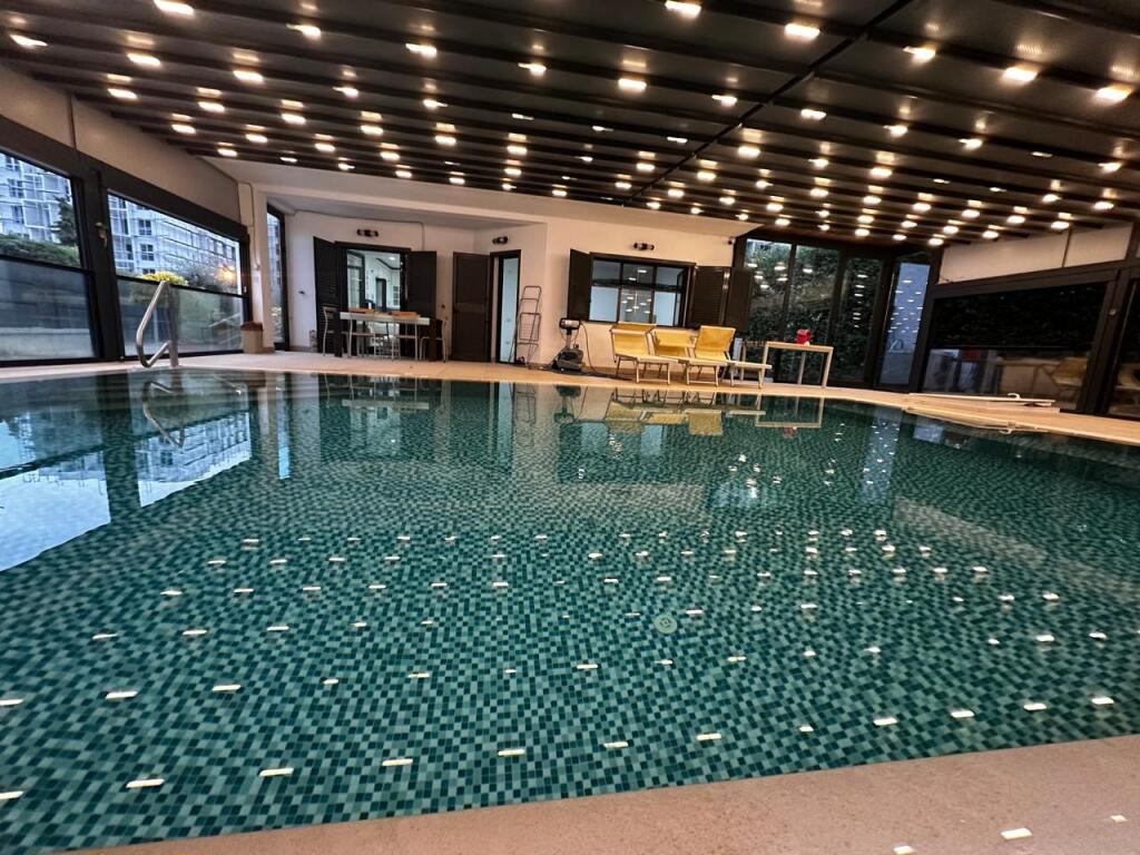 FOR SALE 2-STORY VILLA WITH POOL NEAR HOTEL GRINT GOLEM DURRES