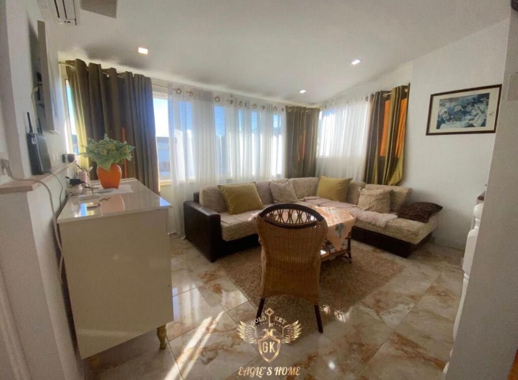 🏡 SHITET 3+1  📍Prestige Resort shume prane detit