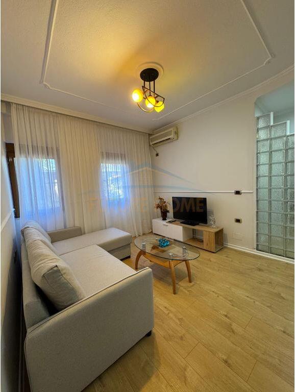 For sale, Apartment 1+1, ''Bardhyl'' Street, Tirana