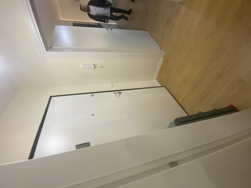 1+1, palazzo del 2025, arredato vicino alla scuola rossa, 550 euro