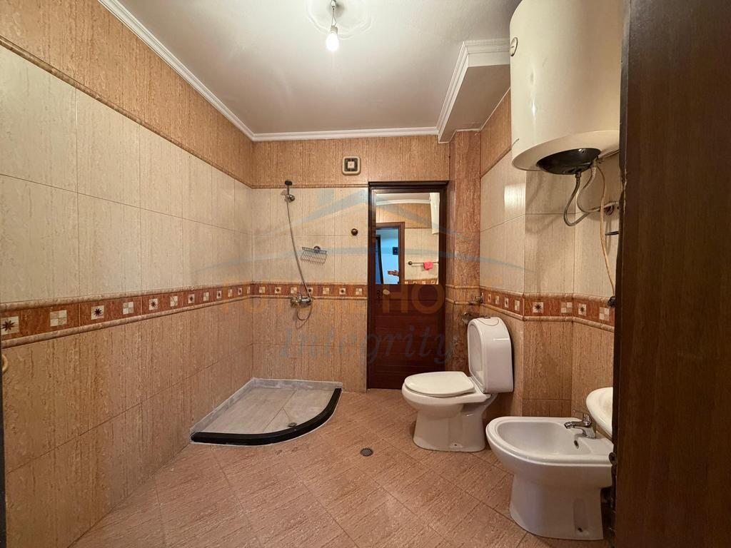 For sale, 2+1 apartment, Elbasanit Street, Tirana.