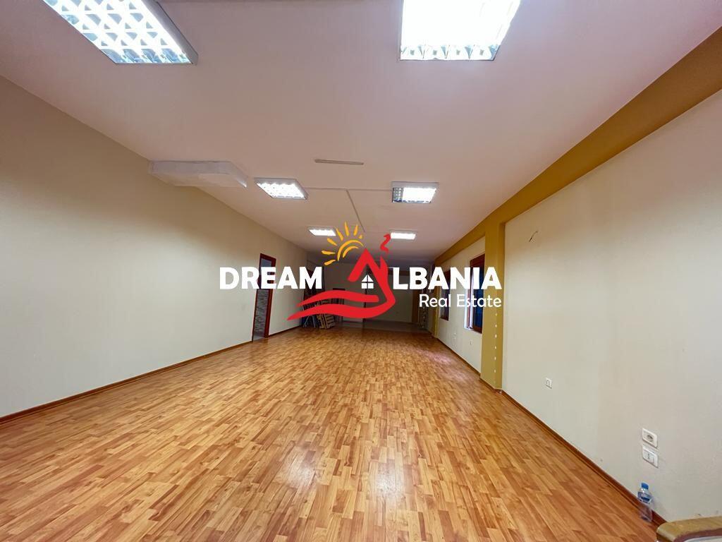Ambient Biznesi me qera ne rrugen Bill Klinton, prane Kodres te Diellit (ID 4261895)
