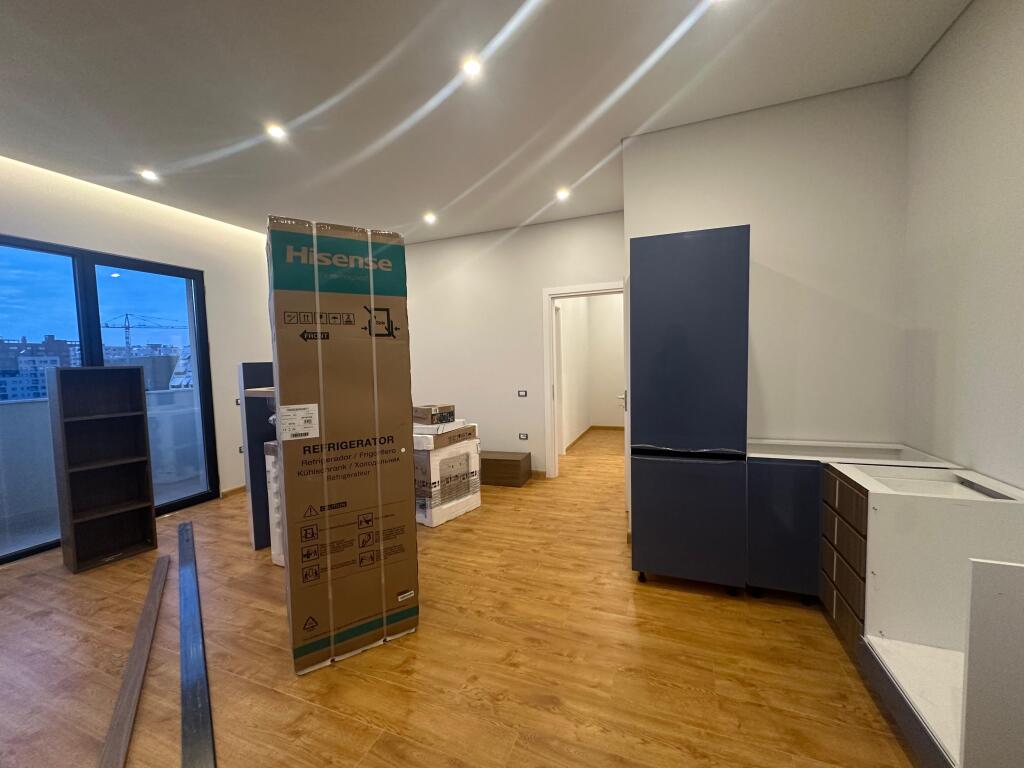 🏡 Jepet me Qira Apartament 1+1 me Post Parkimi – Spring Residence, Vasil Shanto