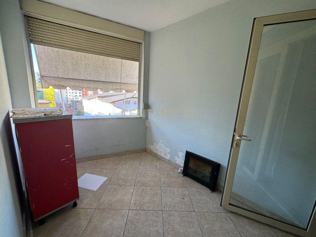 QIRA APARTAMENT 2+1 TEK RRUGA SAMI FRASHERI 750 € /Muaj