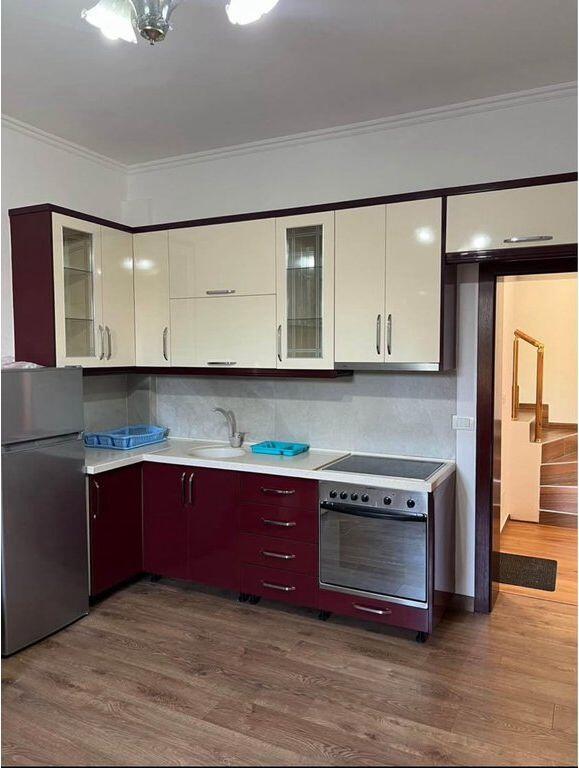 Duplex In Affitto a Selitë, VIA SABAUDIN GABRANI DI FRONTE AMERICAN 3 Tirana - 550€ | 75 m²