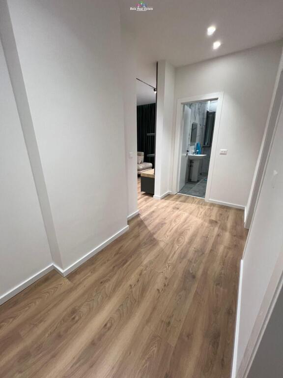 Apartament 2+1 Ne Shitje Tek Fusha e Aviacionit (ID B120744) Tirane
