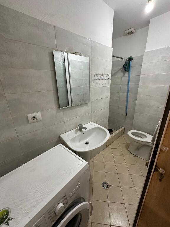 Shitet apartament 1+1 ne Fresk tek Furre Buke Europa