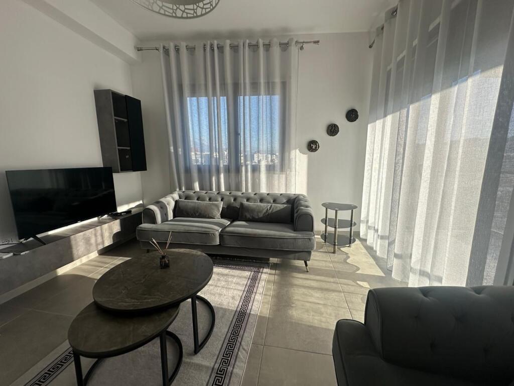 🏡 Apartament 2+1+2+Ballkon me Qira – Oasis Rezidence, Ish Fusha e Aviacionit