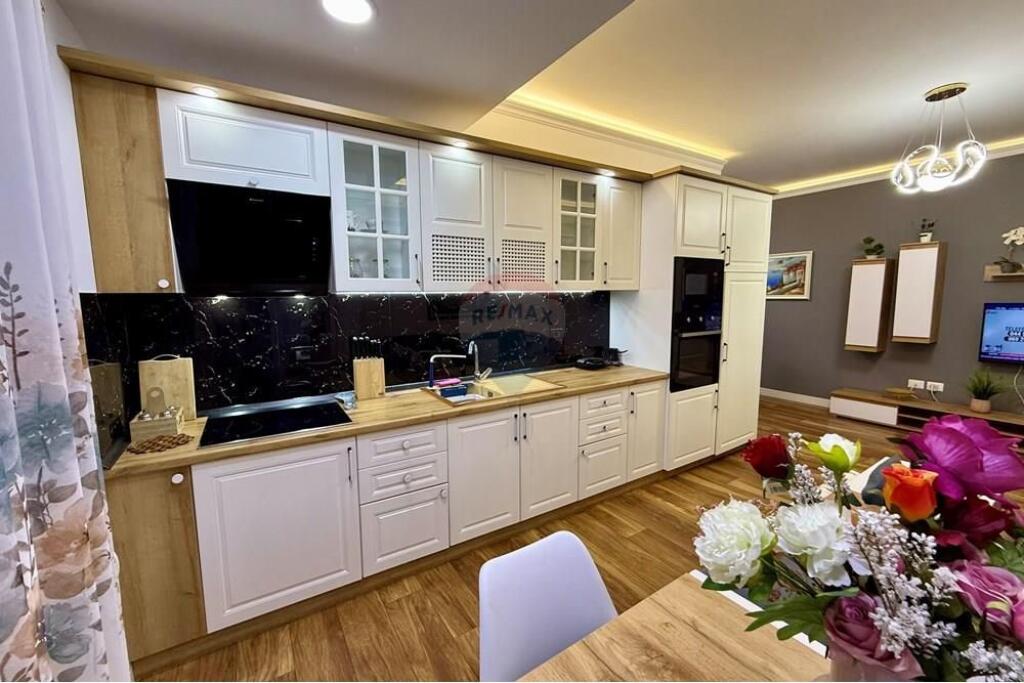 APARTMENT 1+1 FOR RENT, BLLOKU, TIRANA