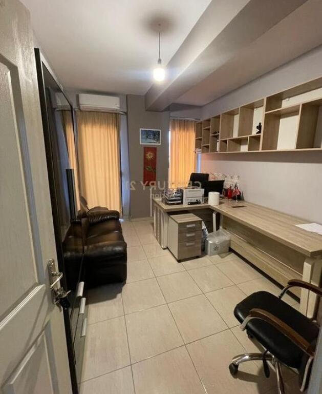 Office 1+1 for rent in Astir, near Hotel Marinaj