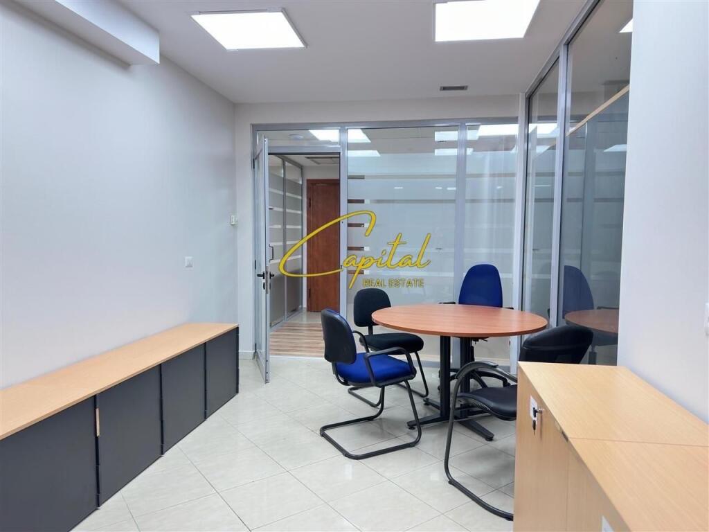 OFFICE FOR RENT 440 M2 TWIN TOWERS 19,000 EURO