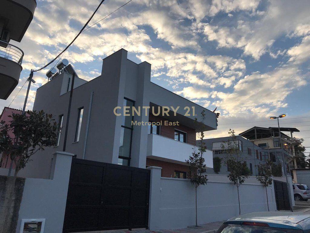 Modern 2-story villa for sale with quality insulation and project for expansion up to 5 floors!! 870,000 € Total area 353m2