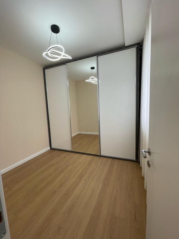 🏠 Appartamento 2+1+2 Bagni in Vendita – Via Dritan Hoxha 🏠