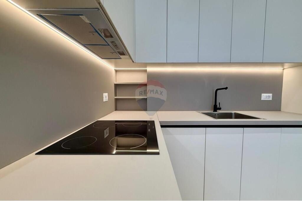 Apartament 1+1 per shitje Parku Olimpik!