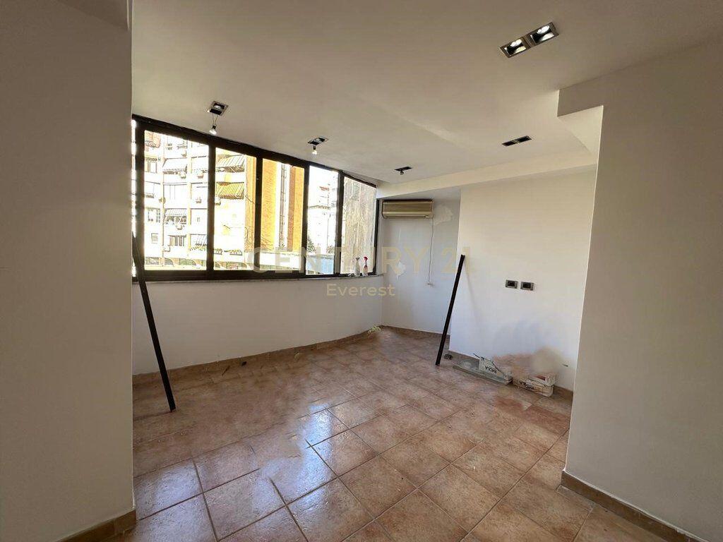 9 PIANI, UFFICIO IN AFFITTO