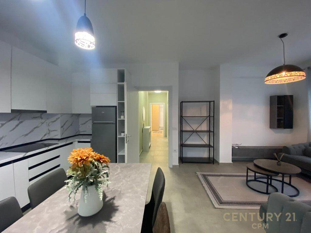 OASIS RESIDENCE JAPIM ME QIRA APARTAMENT 2+1+2