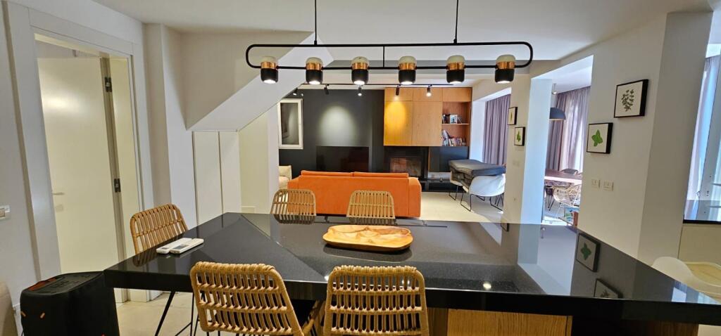 SHITET SUPER DUPLEX NE RESORT MAREA QERRET KAVAJE