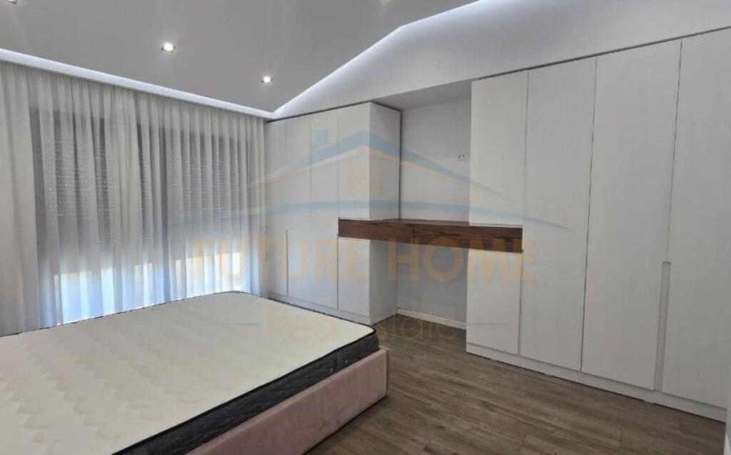 Qera,Apartament 2+1, Rruga Thesarit,Fresku,Tirana.