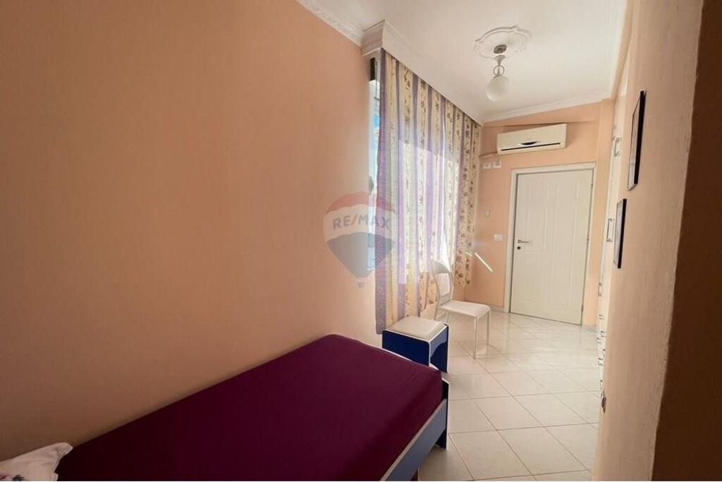 2+1 apartment for rent in Bllok!