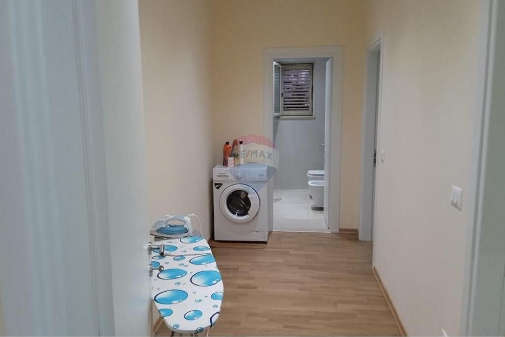 Apartament 2+1 per qira, te Inxhinieria