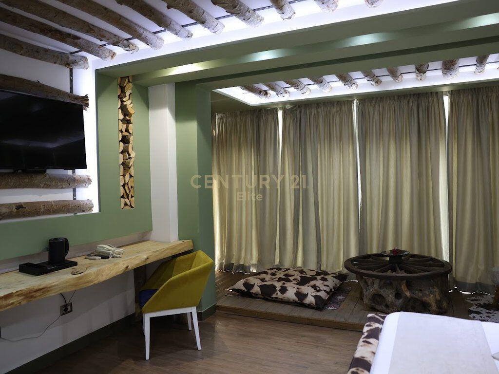 SHITET HOTEL SUPER I INVESTUAR