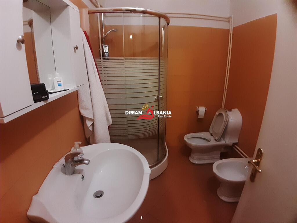 Appartamento 3+1 in affitto in Via Bardhyl, vicino a Brryli a Tirana (ID 4231214)