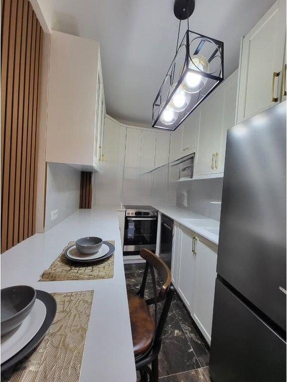 AFFITTO, APPARTAMENTO 1+1+POSTO AUTO IN VIA DURAZZO 800 € /Mese