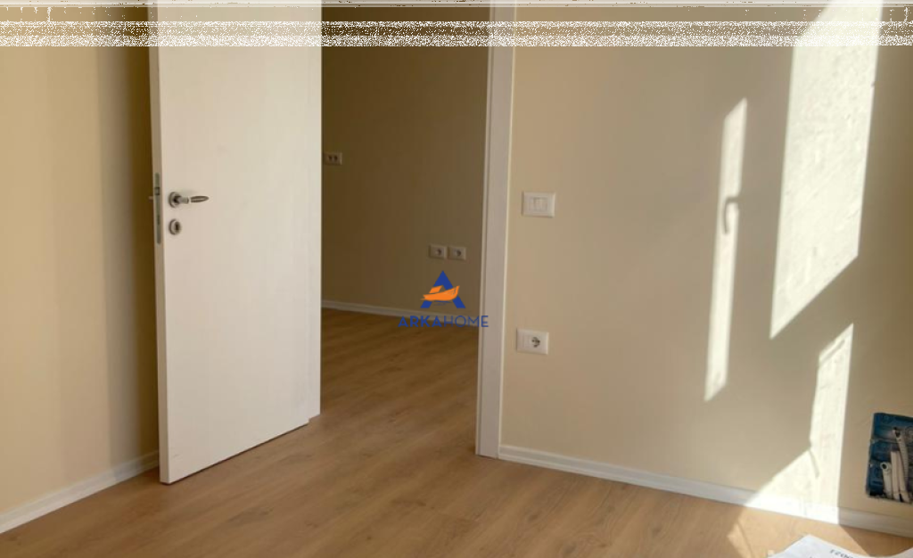 APARTMENT FOR RENT 2+1+BALCONY "KOMPLEKSI MOLLA, UNAZE E RE" 550 EURO