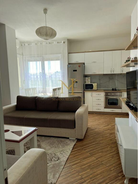 FOR RENT 2+1 APARTMENT WITH VERANDA, ON THE BEACH OPPOSITE FLORIDA