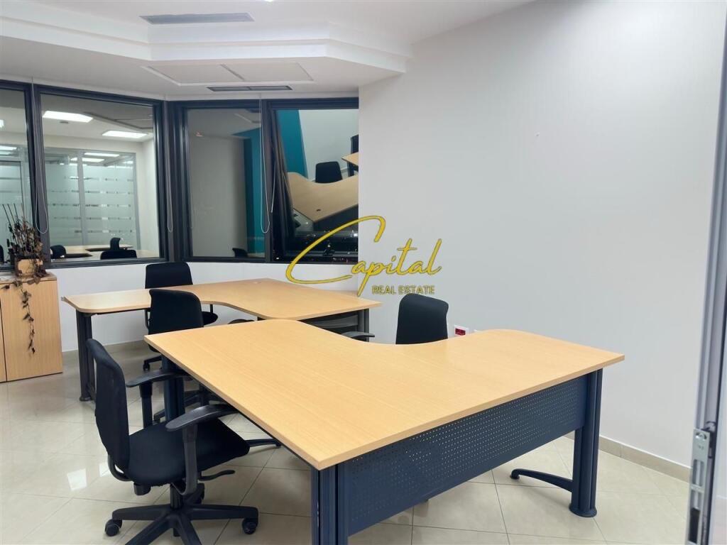 OFFICE FOR RENT 440 M2 TWIN TOWERS 19,000 EURO