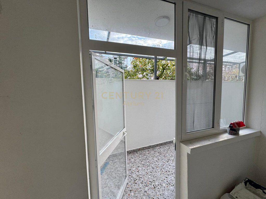 FOR SALE APARTMENT 1+1+SHOP NEAR NISHERAKU BRIDGE CLOSE TO WHITE BAR !!! 320,000 €