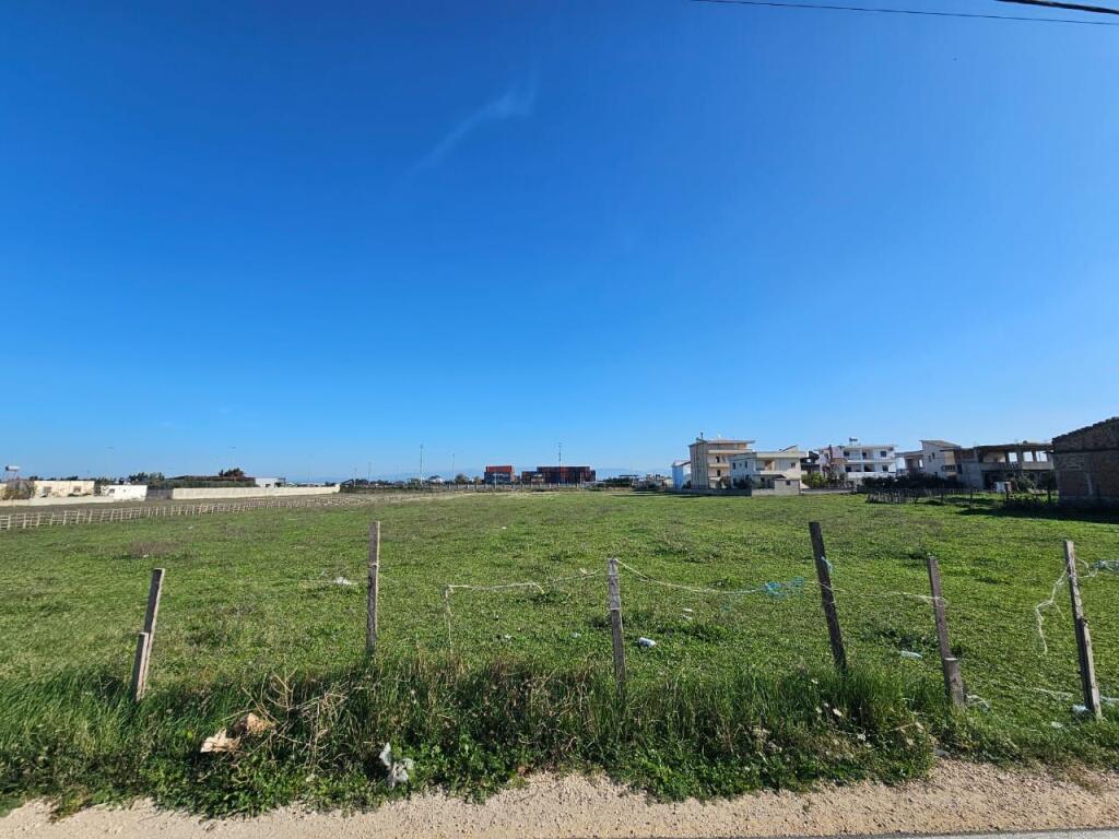Terreno in Vendita Area 9 000m Spitalle