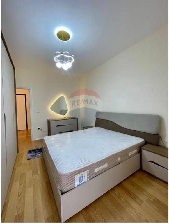 APARTAMENT 1+1 ME QIRA TEK ZOGU I ZI!
