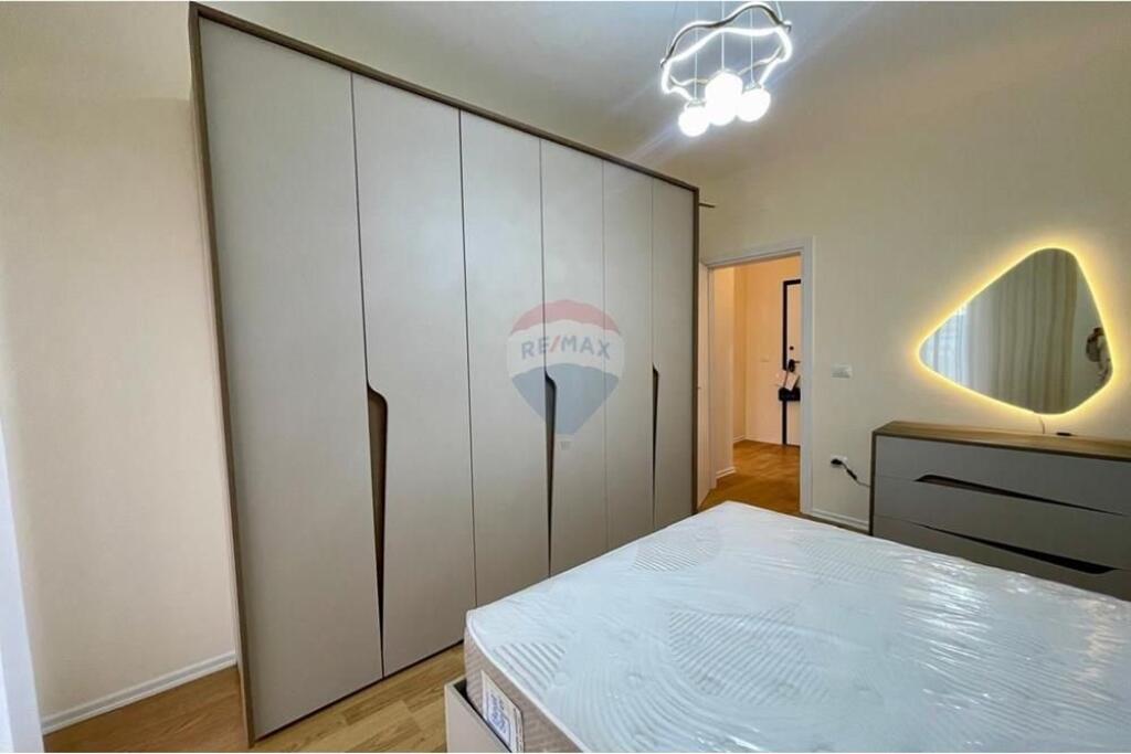 Apartamen 1+1 me qera Zogu Zi