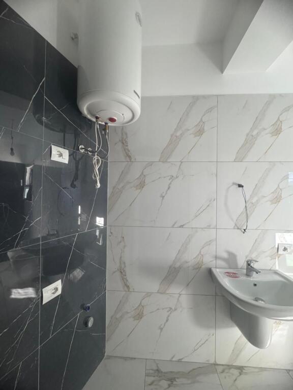🏡 Appartamento 1+1 in affitto ad Astir!
