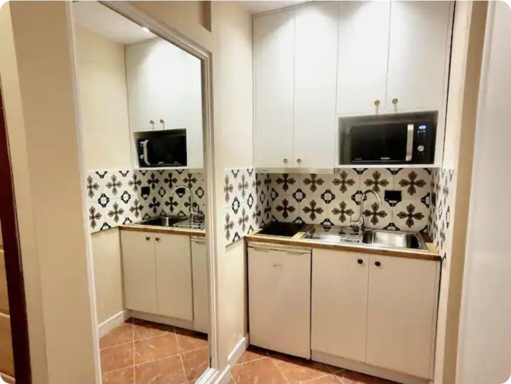 Vendesi in vendita 2+1+2 presso i palazzi sotterranei