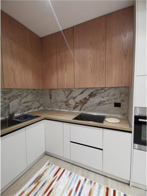 APARTAMENT 1+1 ME QIRA TEK ZOGU I ZI!