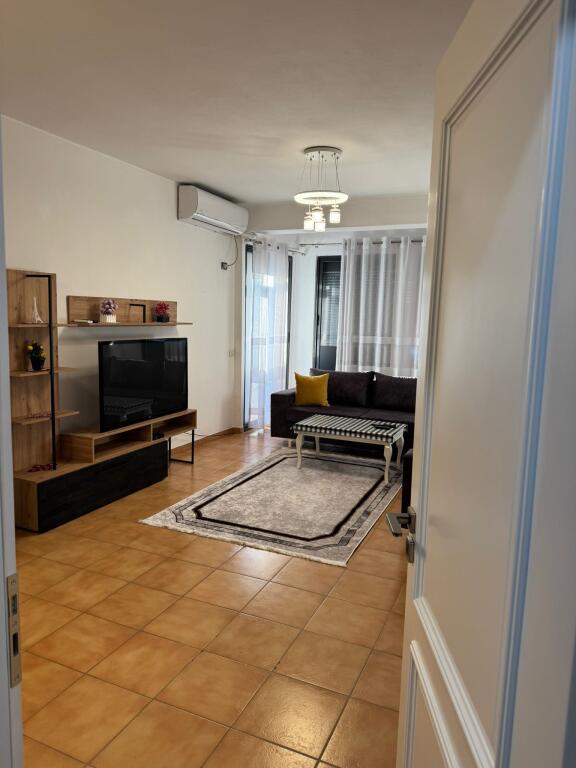Apartment 2+1 for rent at Migjeni Boulevard!