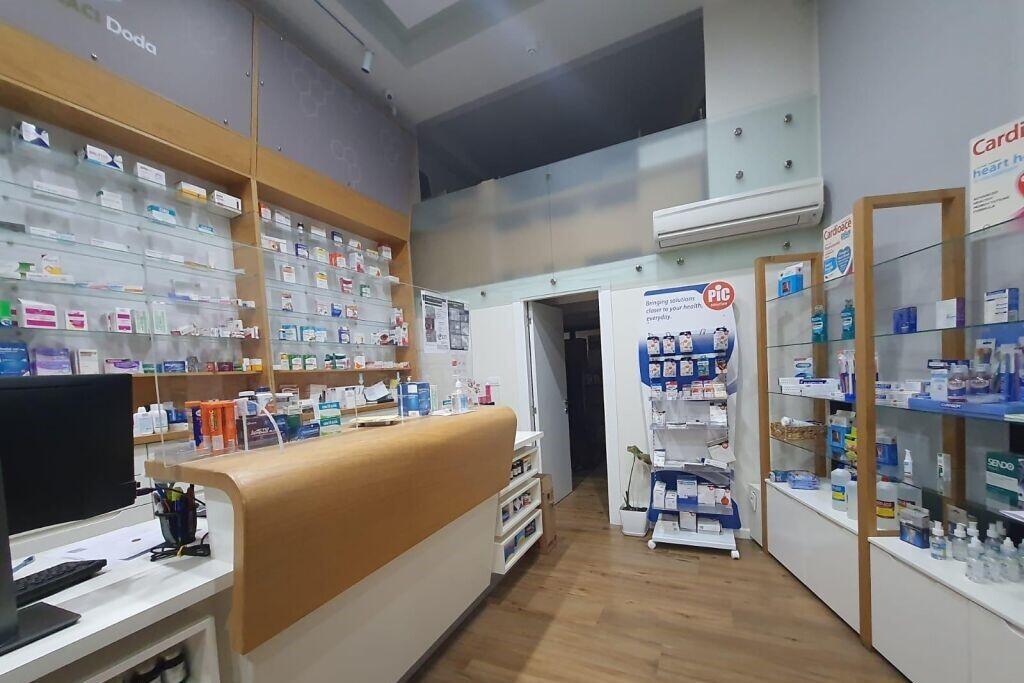 Farmaci me Qira pranë Rrugës së Kosovareve – Gati për Përdorim!